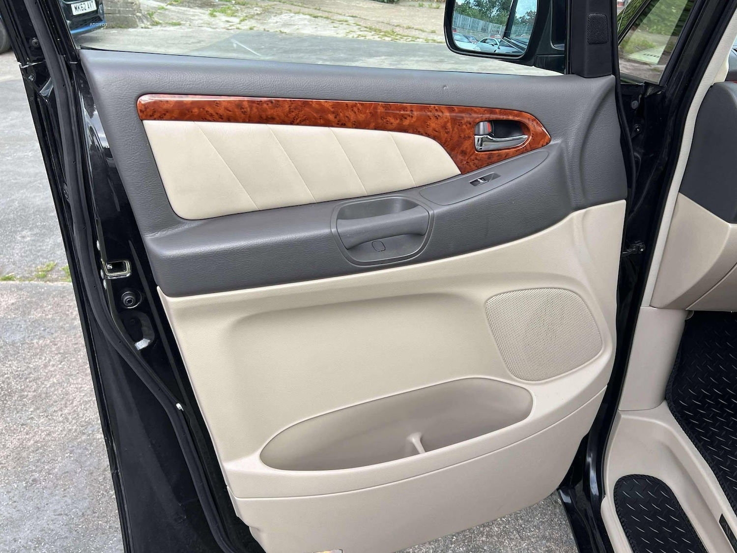 Used Toyota Alphard 2020 for sale - 75990469: Photo 52