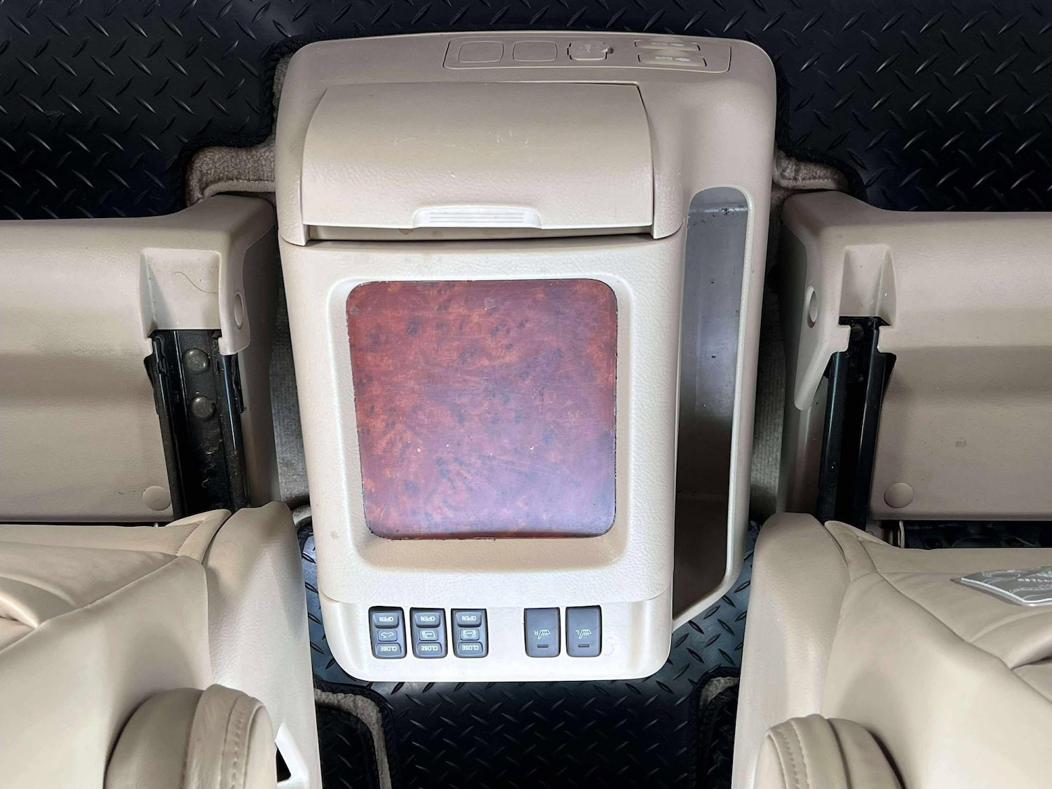 Used Toyota Alphard 2020 for sale - 75990469: Photo 58