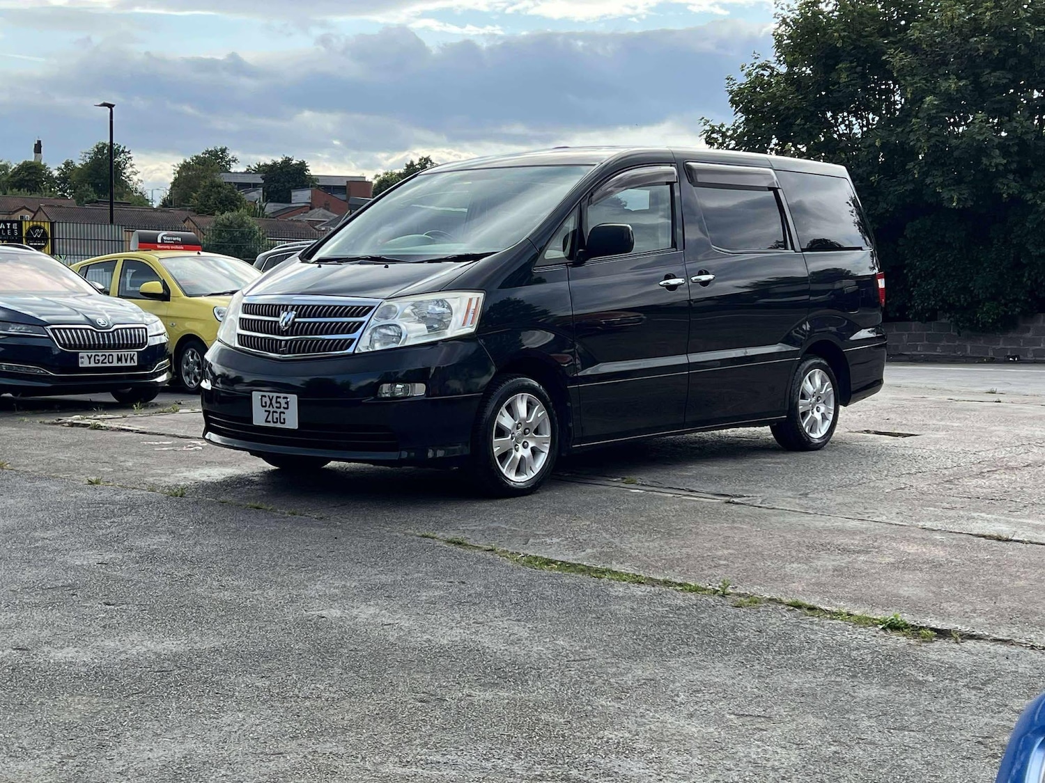 Used Toyota Alphard 2020 for sale - 75990469: Photo 8