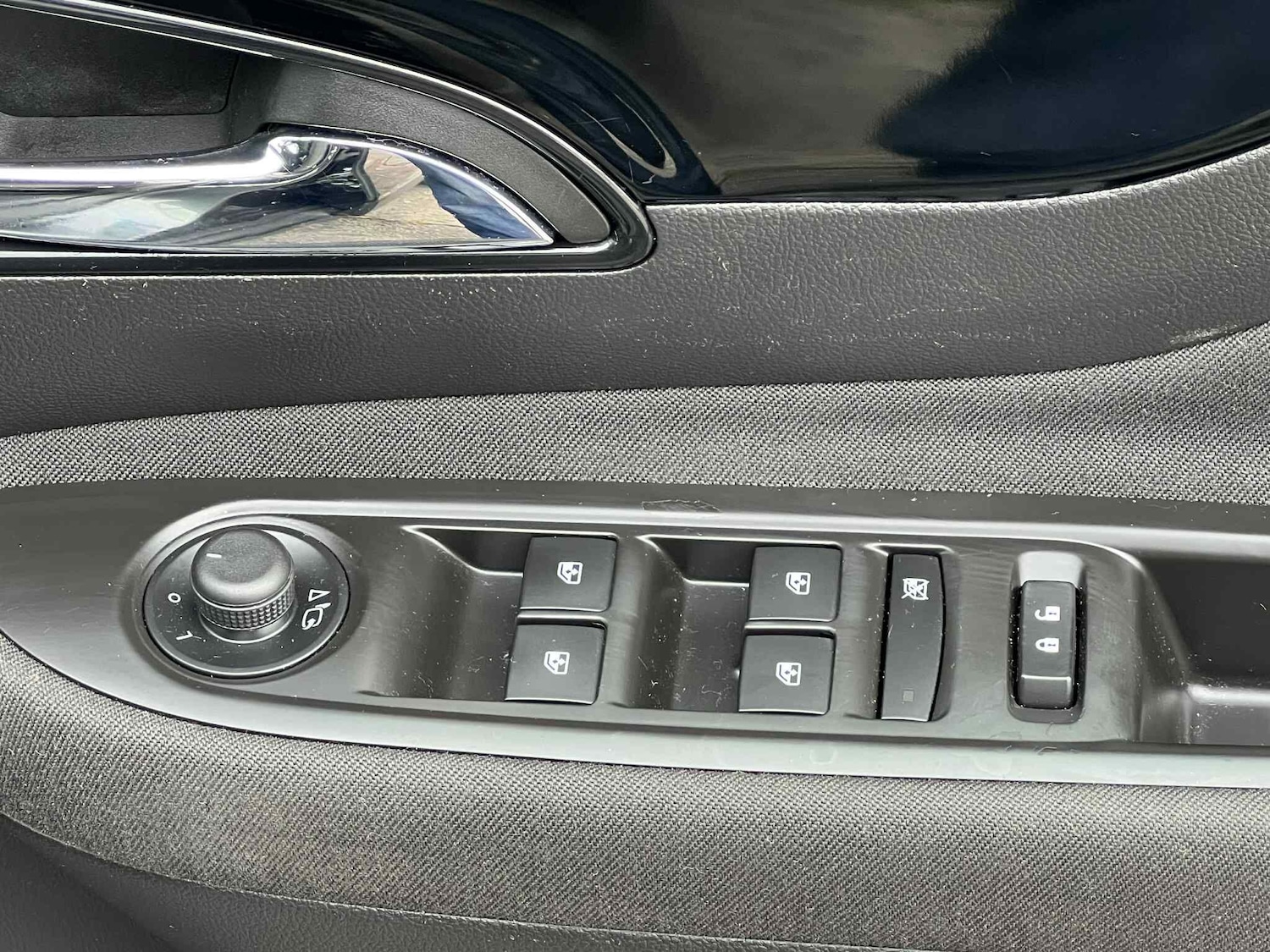 Used Vauxhall Mokka X 2018 for sale - 76159090: Photo 36