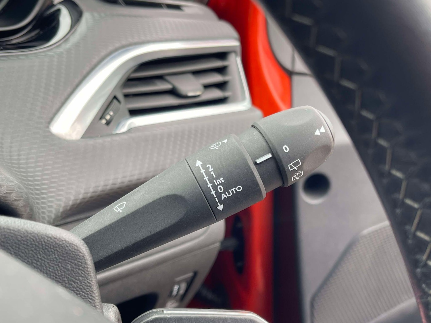 Used Peugeot 208 for sale - 76995114: Photo 31