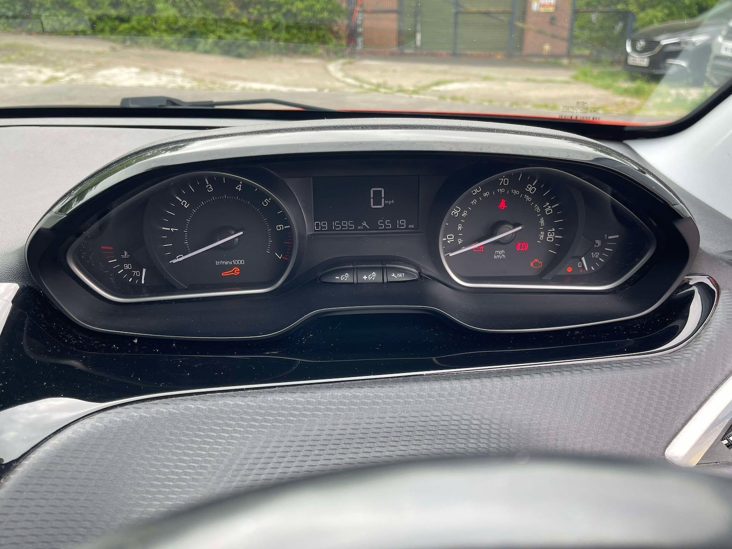 Used Peugeot 208 for sale - 76995114: Photo 44