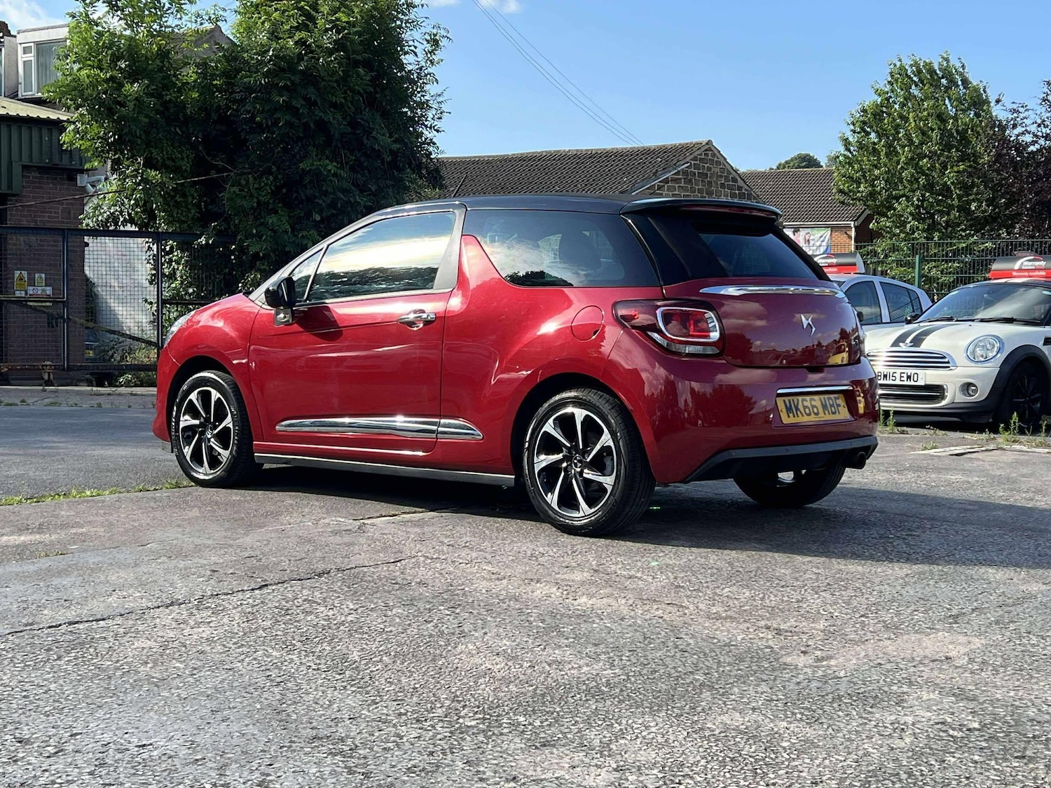 Used DS Automobiles DS 3 Cabrio 2016 for sale - 75977489: Photo 11