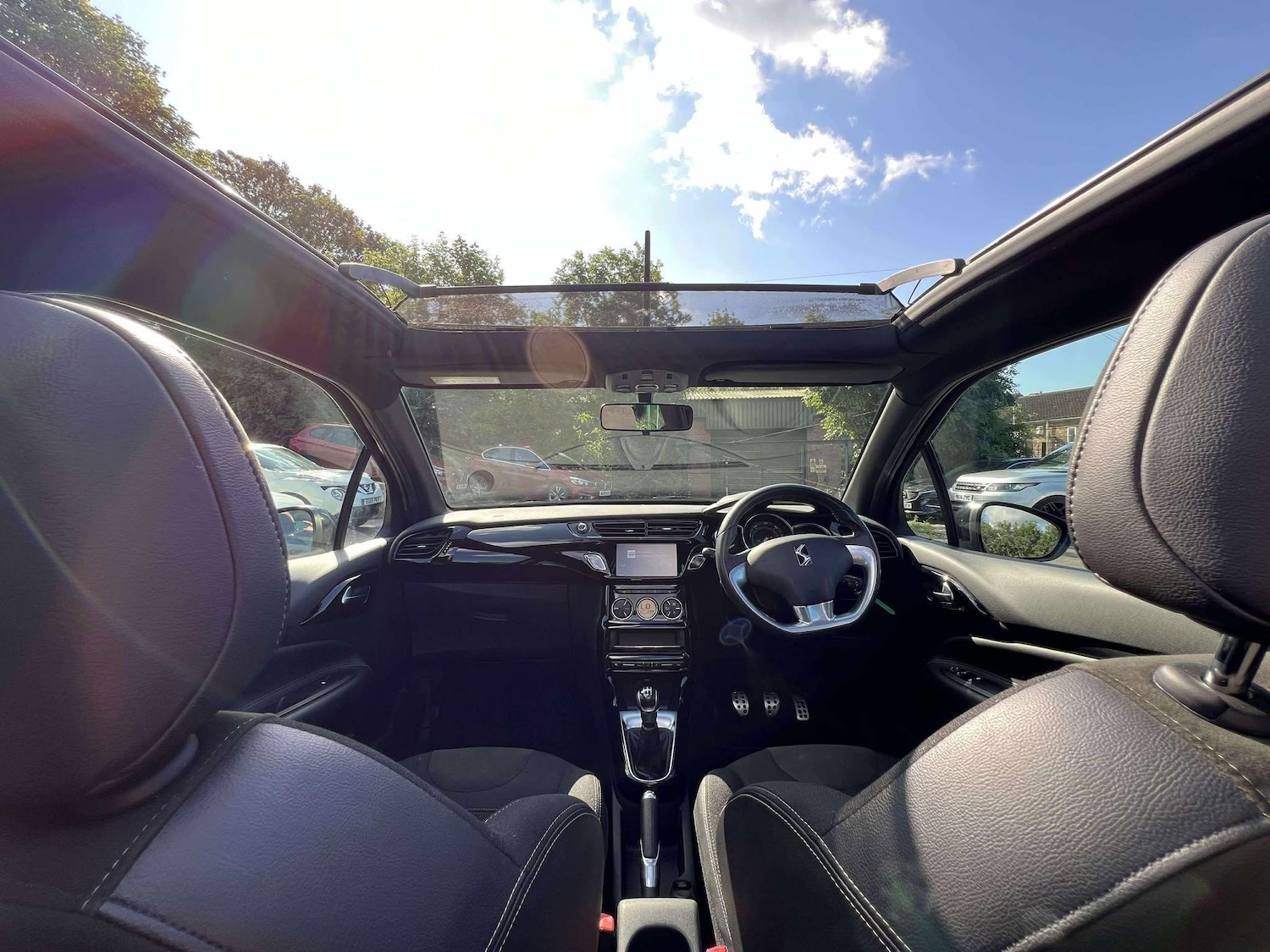 Used DS Automobiles DS 3 Cabrio 2016 for sale - 75977489: Photo 36