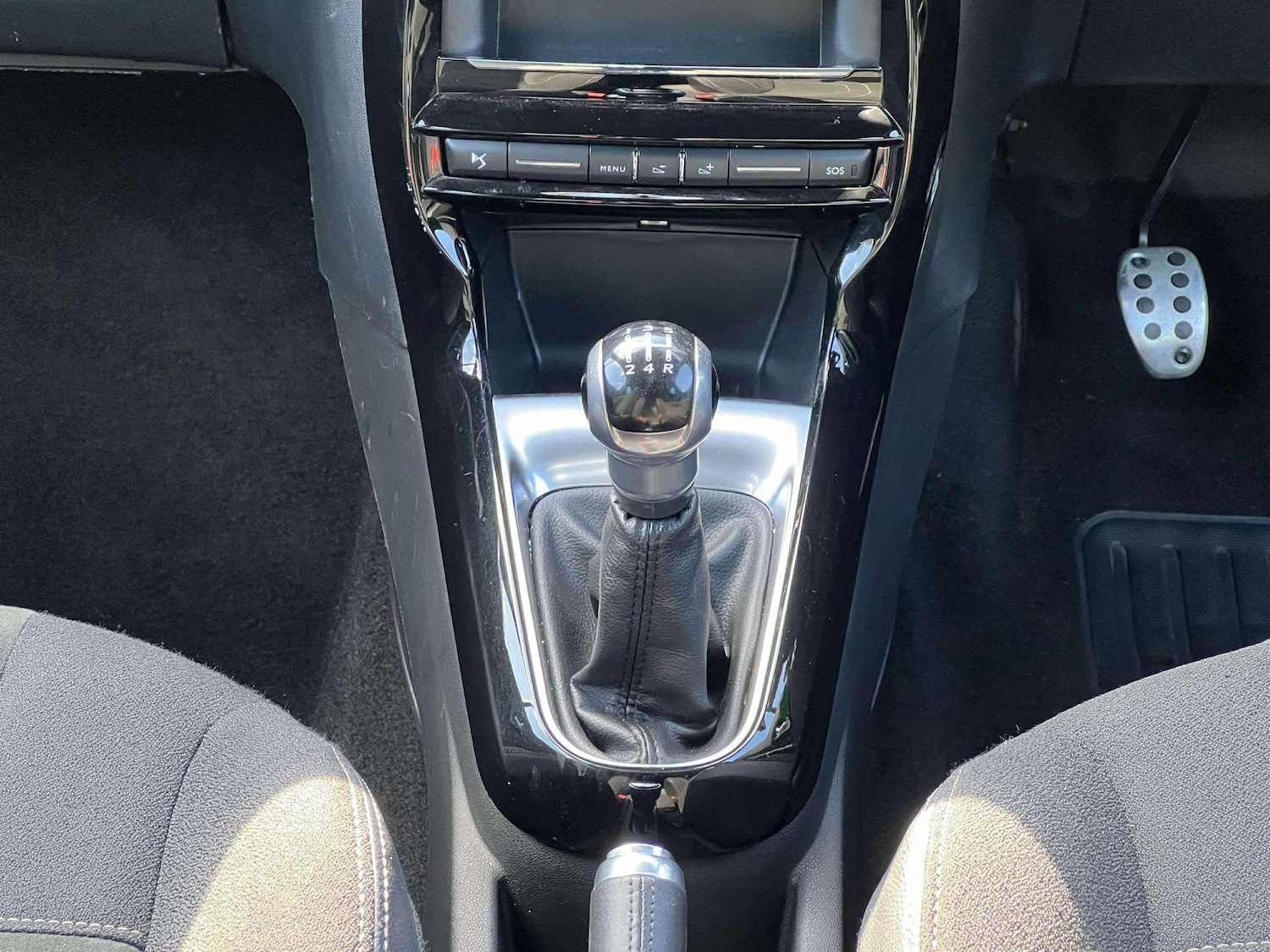 Used DS Automobiles DS 3 Cabrio 2016 for sale - 75977489: Photo 39