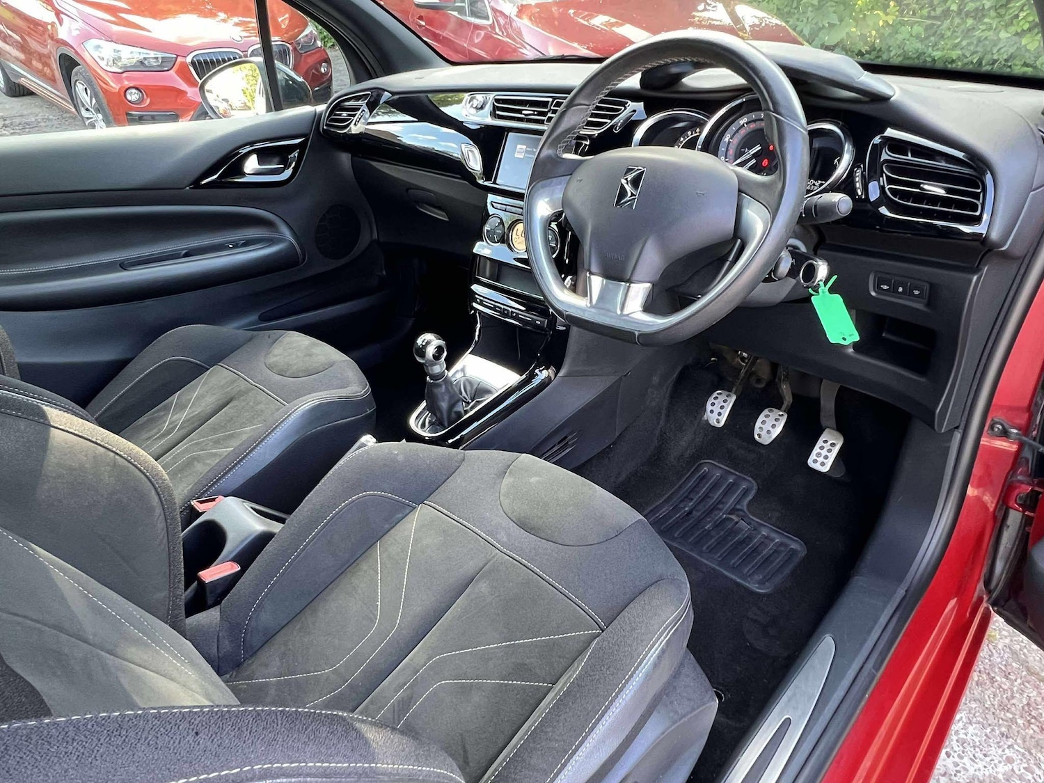 Used DS Automobiles DS 3 Cabrio 2016 for sale - 75977489: Photo 44