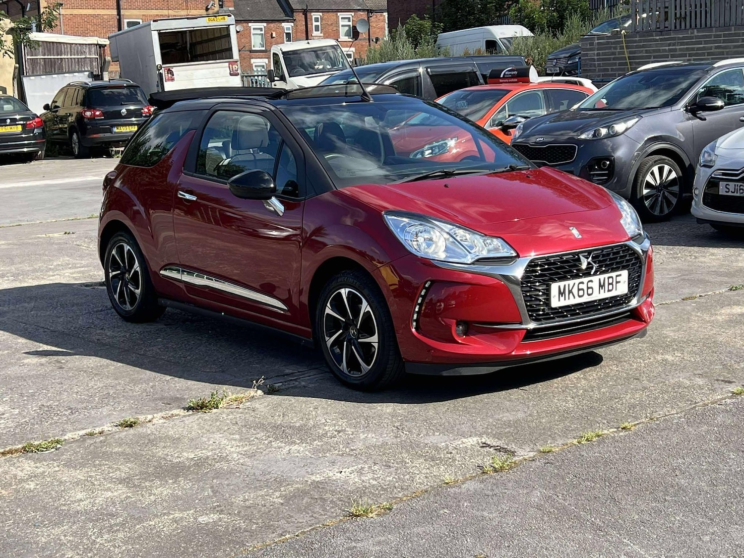 Used DS Automobiles DS 3 Cabrio 2016 for sale - 75977489: Photo 5