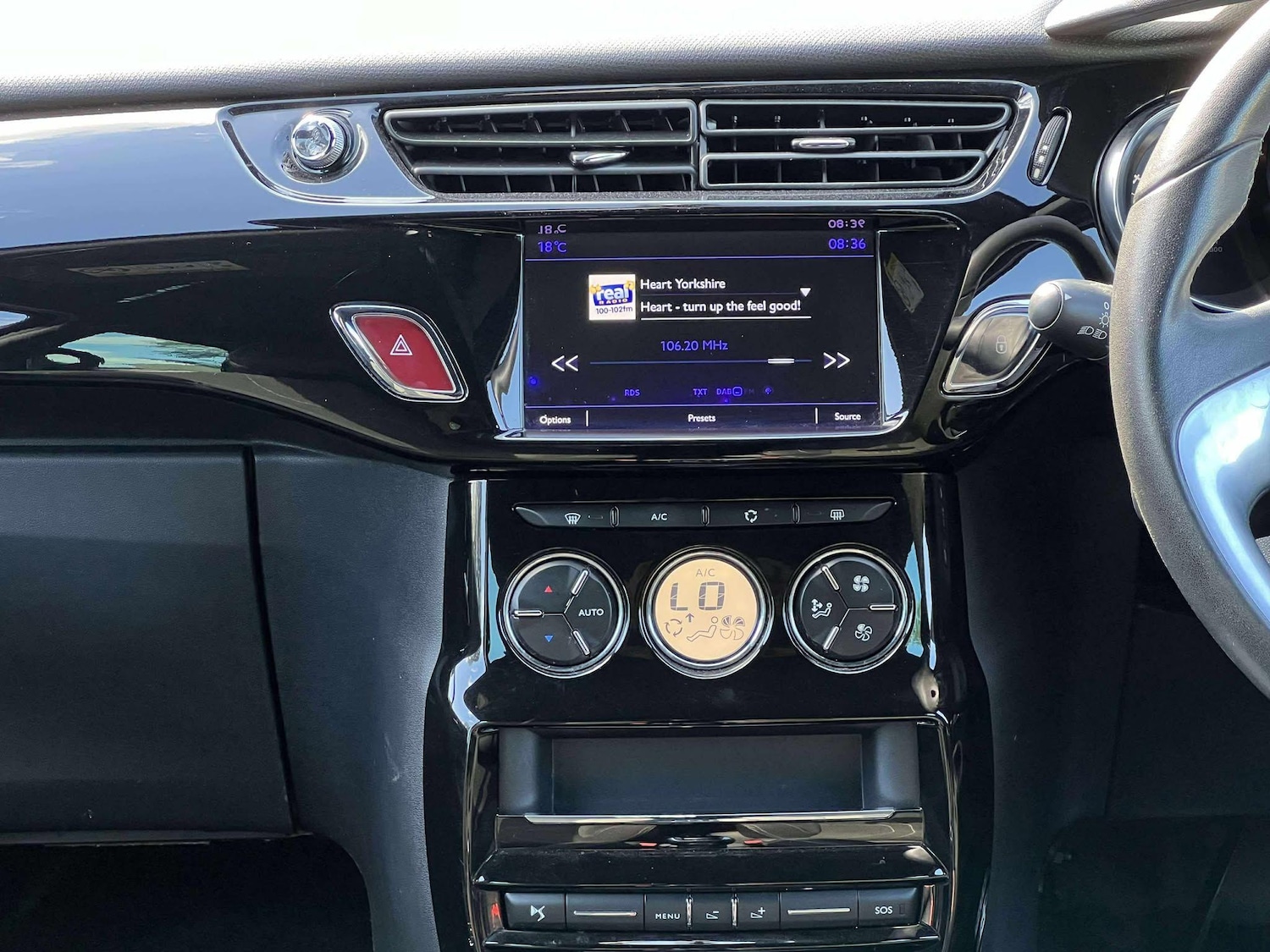 Used DS Automobiles DS 3 Cabrio 2016 for sale - 75977489: Photo 61