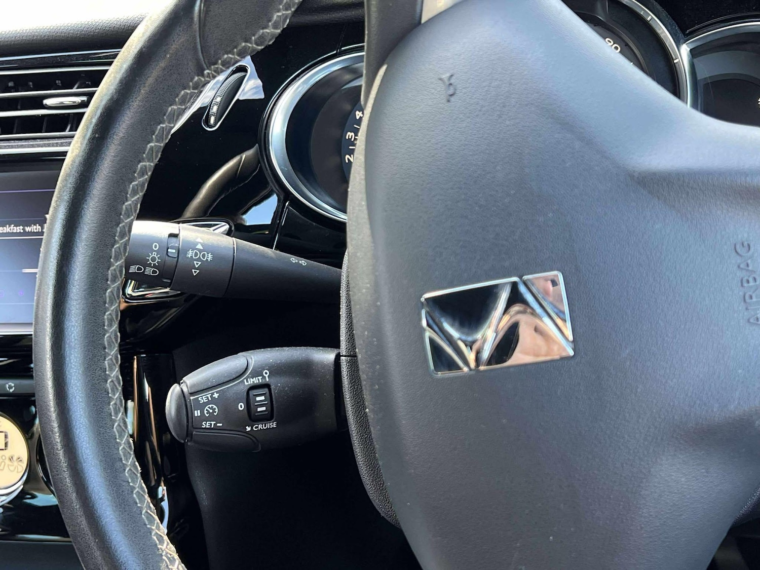 Used DS Automobiles DS 3 Cabrio 2016 for sale - 75977489: Photo 66