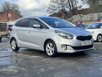 Kia Carens feature image