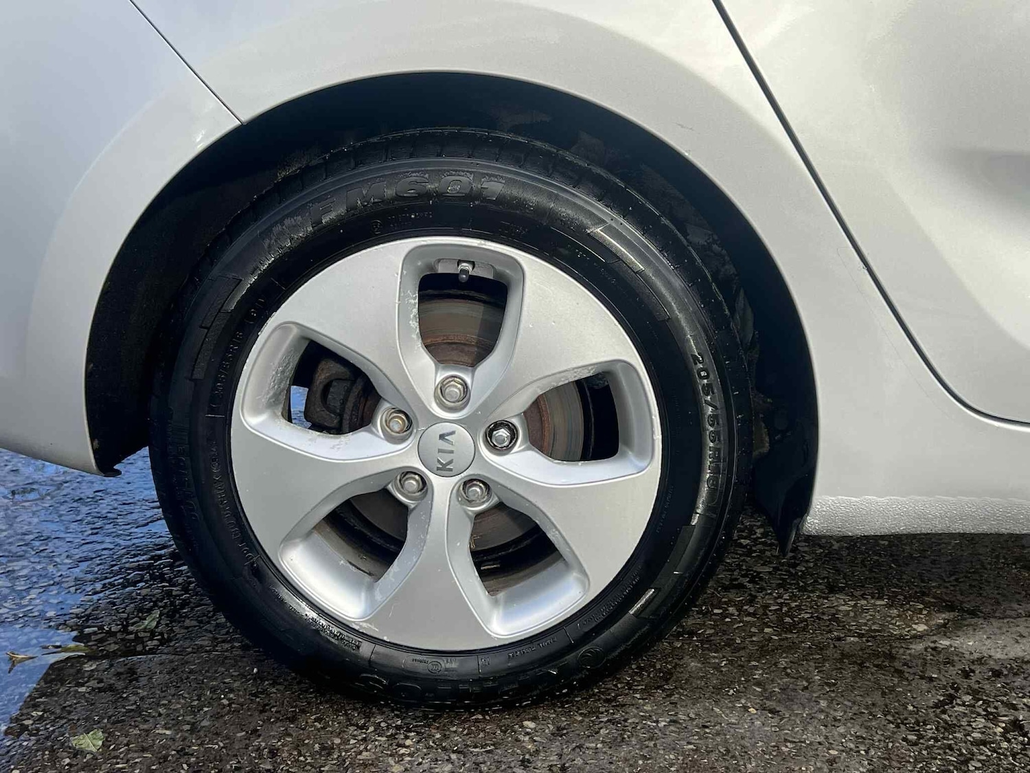 Used Kia Carens 2016 for sale - 76997045: Photo 39