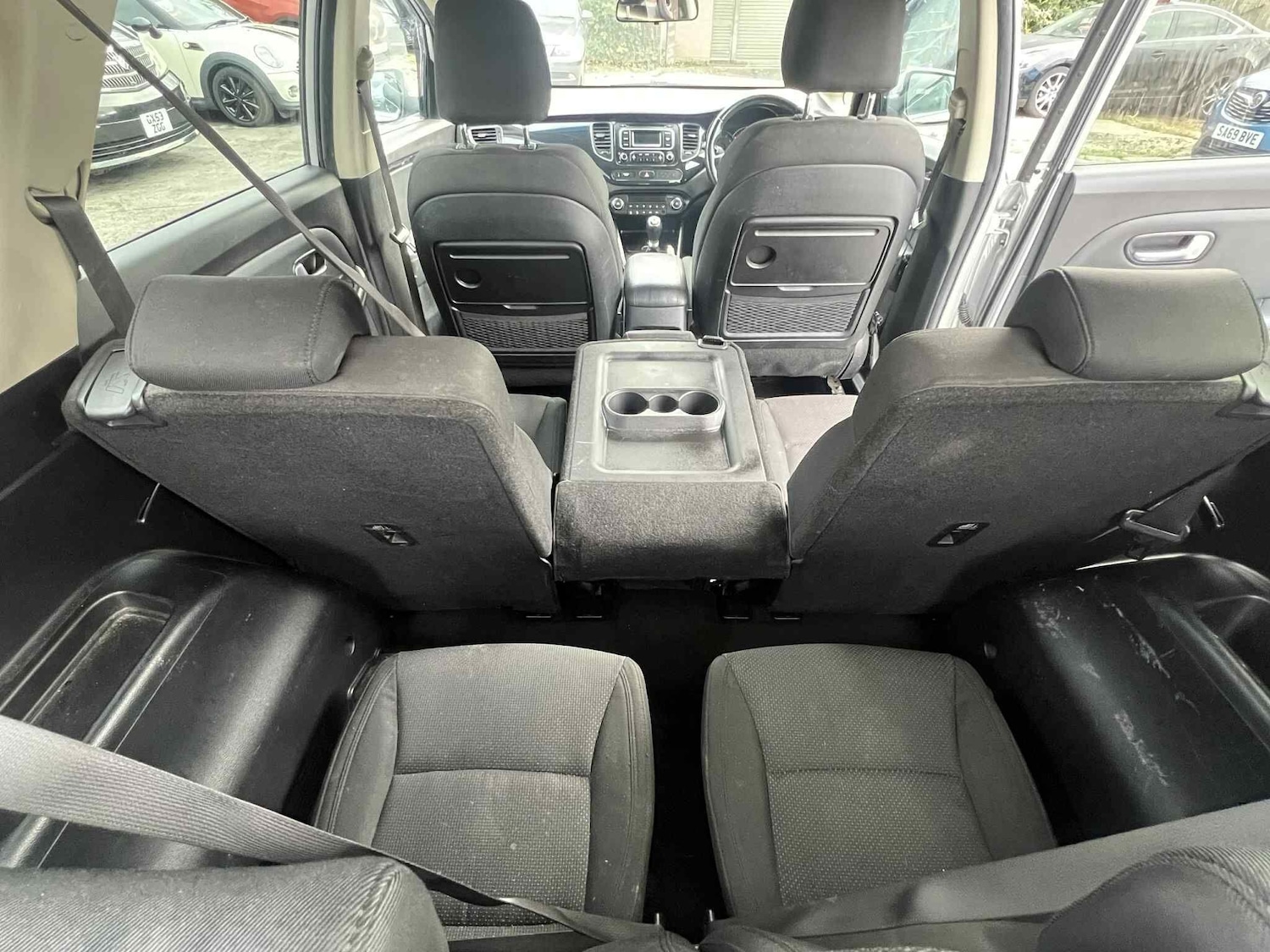 Used Kia Carens 2016 for sale - 76997045: Photo 51