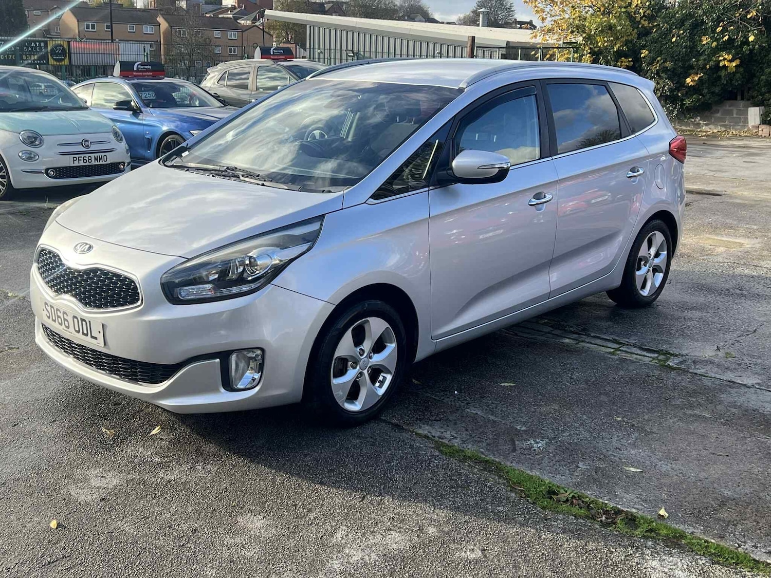 Used Kia Carens 2016 for sale - 76997045: Photo 8