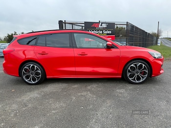 Used Ford Focus 2021 for sale - 78020718: Photo