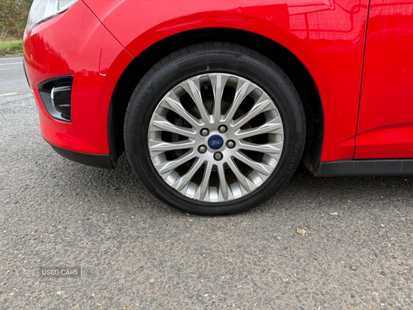 Used Ford Focus C-Max 2015 for sale - 76389522: Photo 14