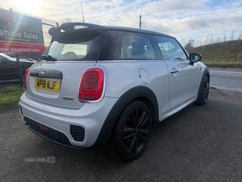 Used MINI Hatch 2018 for sale - 77884163: Photo