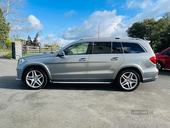 Used Mercedes-Benz GL Class 2015 for sale - 77469769: Photo