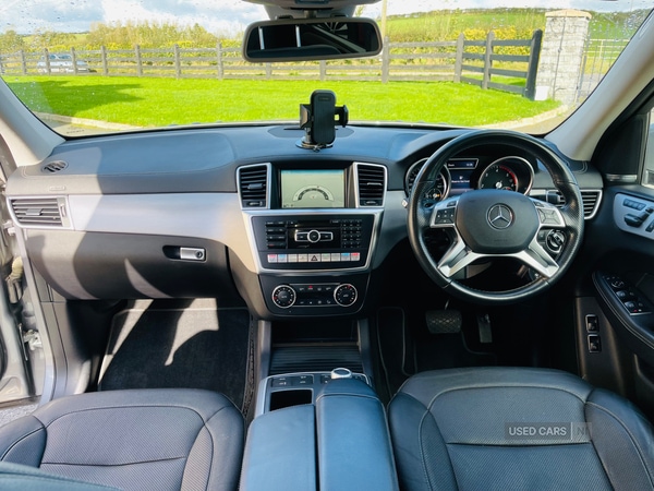 Used Mercedes-Benz GL Class 2015 for sale - 76318571: Photo 16