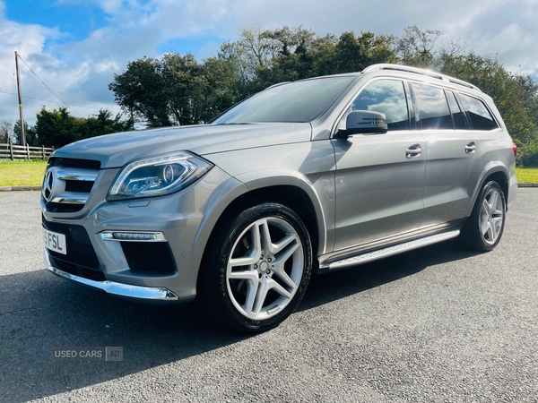 Used Mercedes-Benz GL Class 2015 for sale - 76318571: Photo 2