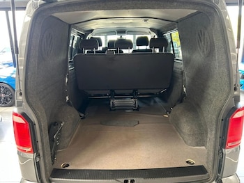 Used Volkswagen Transporter 2019 for sale - 78350942: Photo