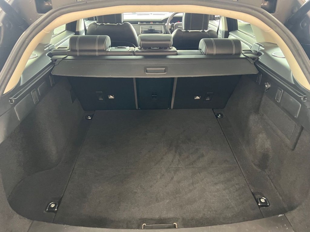 Used Land Rover Range Rover Velar 2017 for sale - 77533891: Photo 17