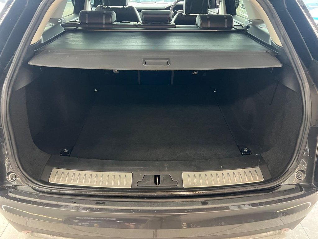 Used Land Rover Range Rover Velar 2017 for sale - 77533891: Photo 18