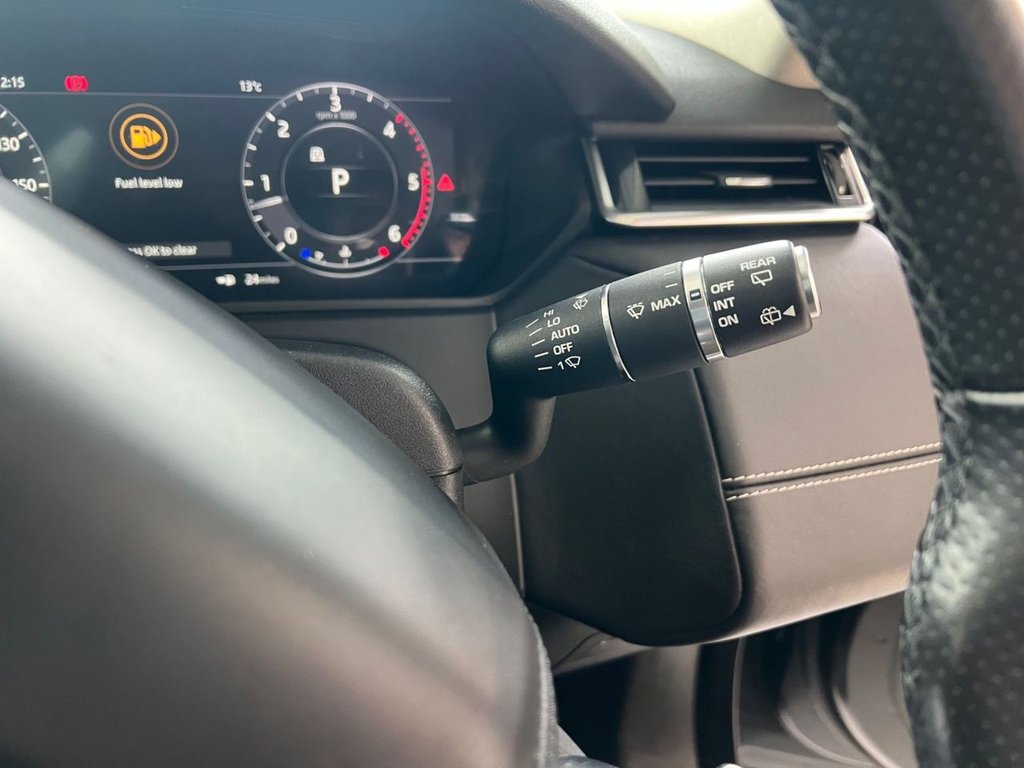 Used Land Rover Range Rover Velar 2017 for sale - 77533891: Photo 38