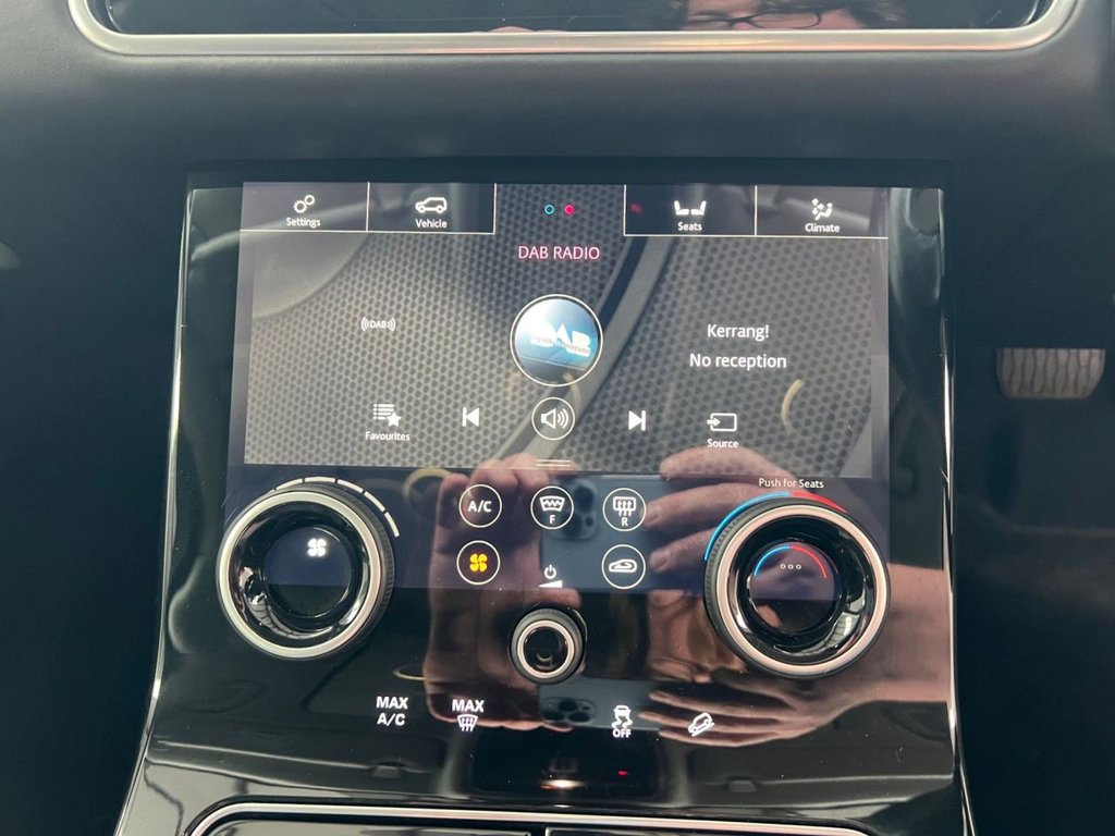 Used Land Rover Range Rover Velar 2017 for sale - 77533891: Photo 42