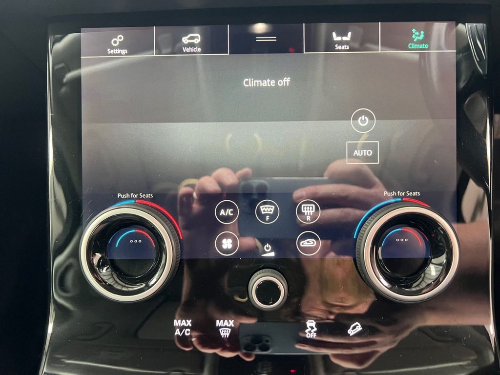 Used Land Rover Range Rover Velar 2017 for sale - 77533891: Photo 50