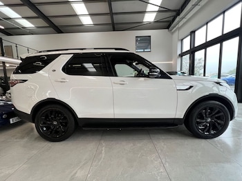 Used Land Rover Discovery 2018 for sale - 76162711: Photo 2