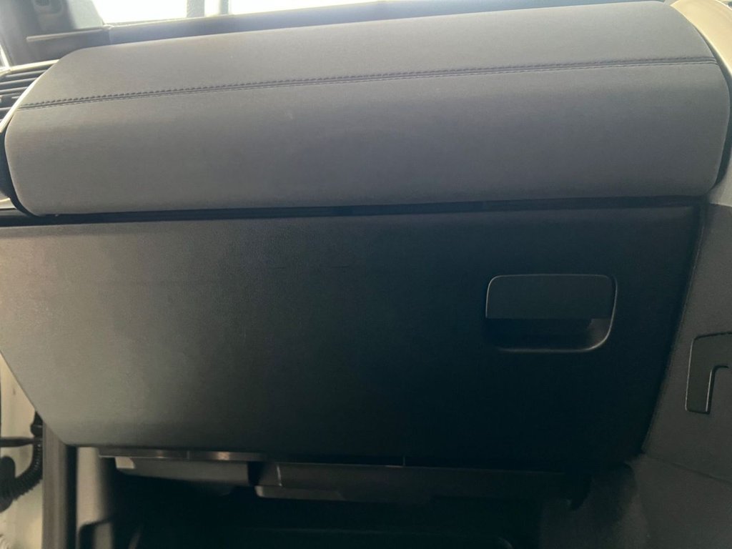 Used Land Rover Discovery 2018 for sale - 76162711: Photo 50