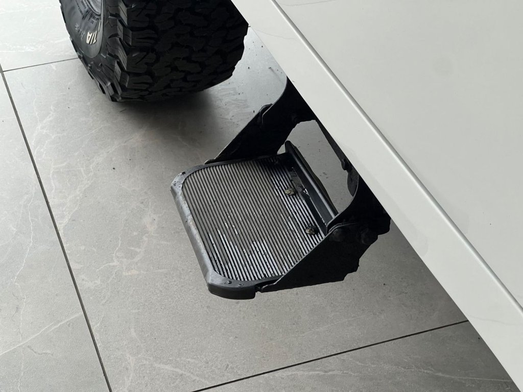 Used Land Rover Defender 2013 for sale - 77703576: Photo 23