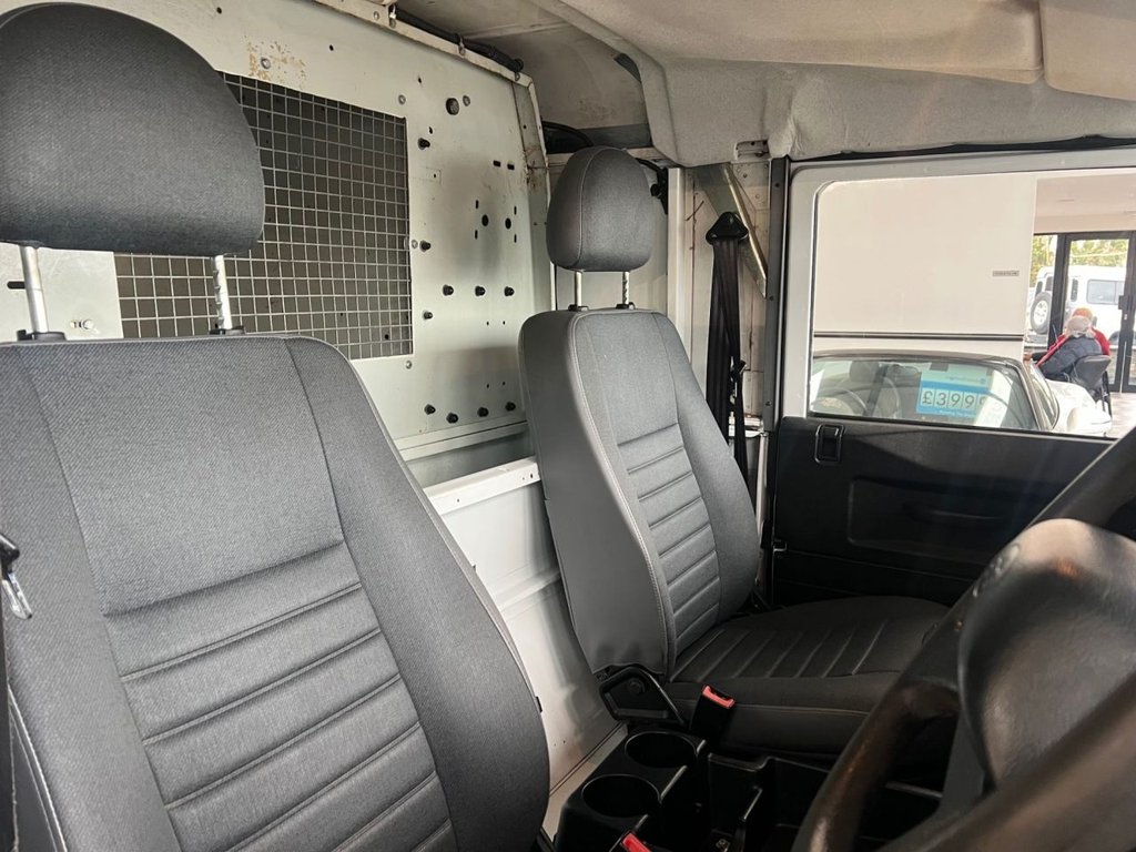 Used Land Rover Defender 2013 for sale - 77703576: Photo 31