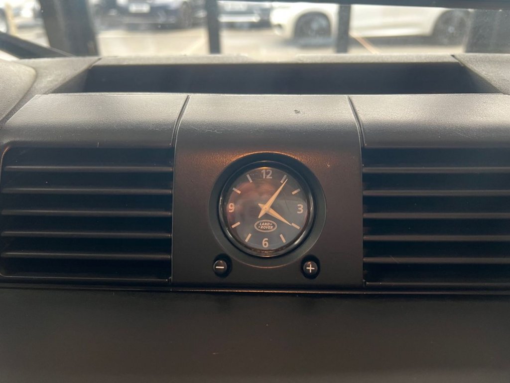 Used Land Rover Defender 2013 for sale - 77703576: Photo 33