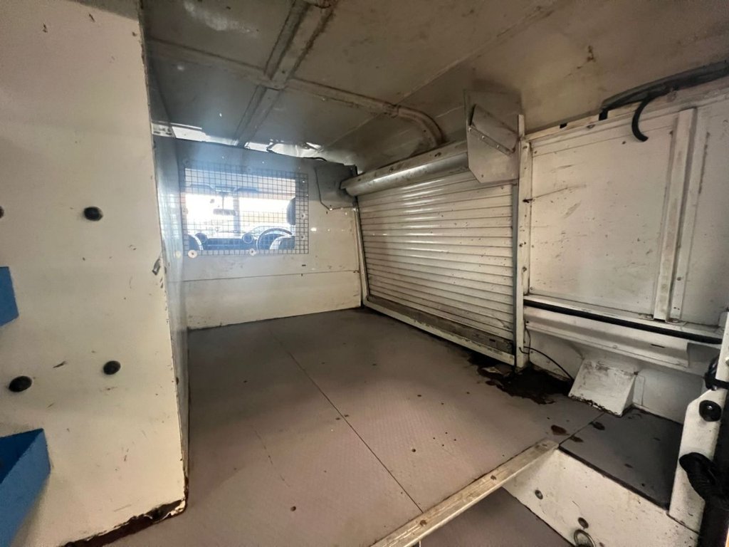 Used Land Rover Defender 2013 for sale - 77703576: Photo 45