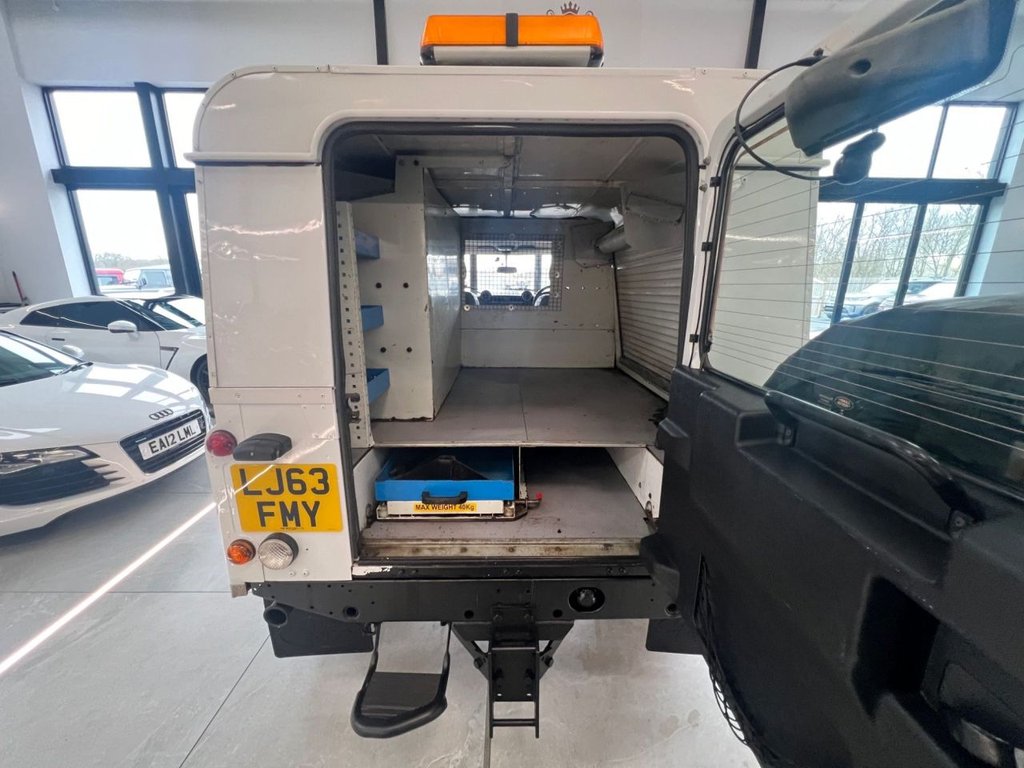 Used Land Rover Defender 2013 for sale - 77703576: Photo 5