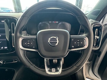 Used Volvo XC40 2020 for sale - 76901035: Photo