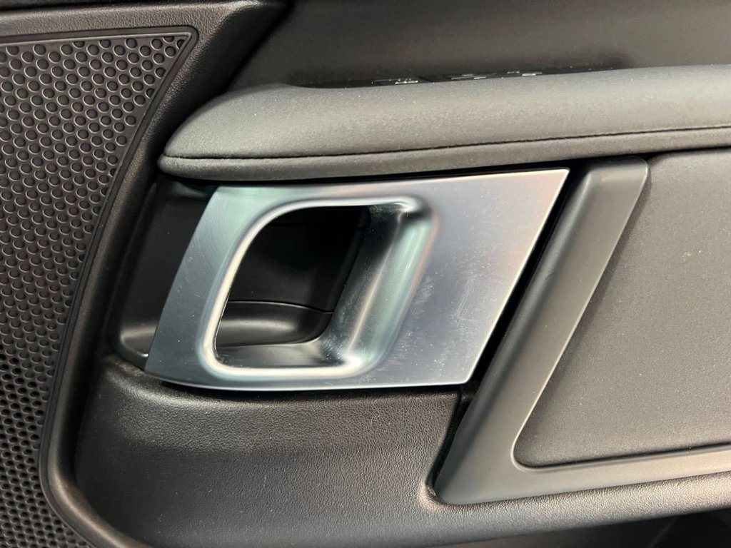 Used Land Rover Discovery 2018 for sale - 76396314: Photo 37