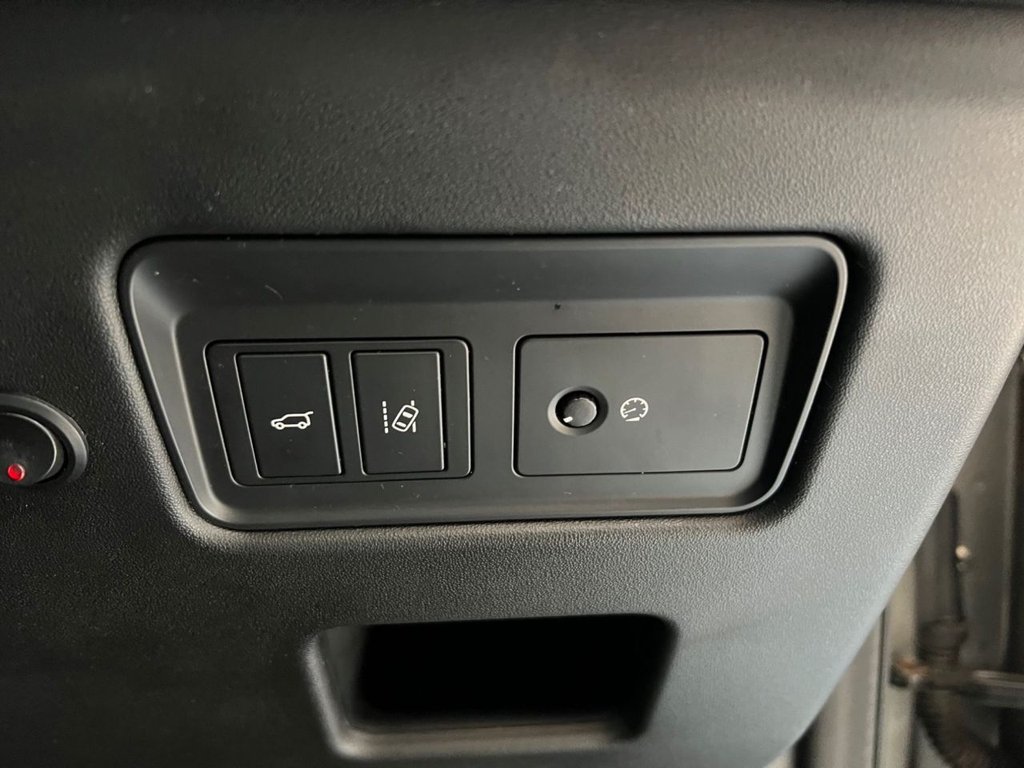 Used Land Rover Discovery 2018 for sale - 76396314: Photo 44