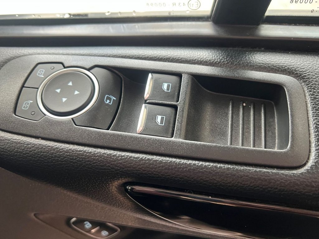 Used Ford Tourneo Custom 2020 for sale - 76605123: Photo 30