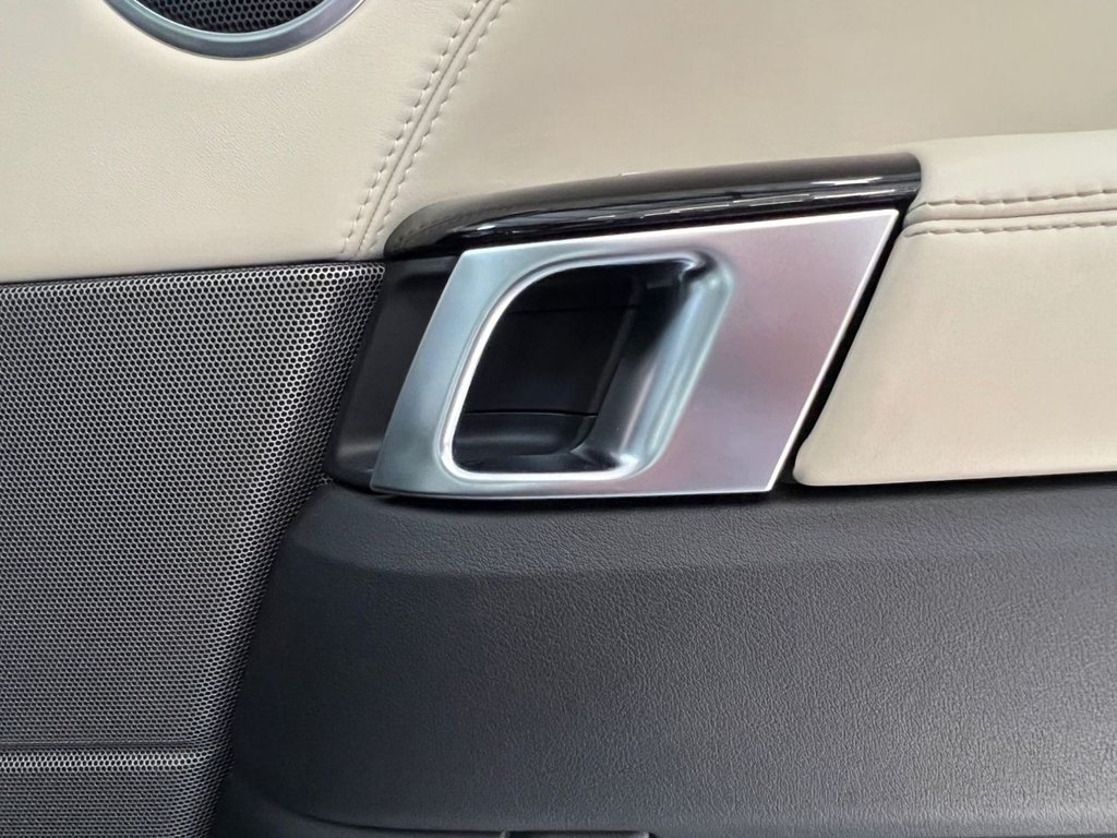 Used Land Rover Range Rover Sport 2016 for sale - 76482008: Photo 40