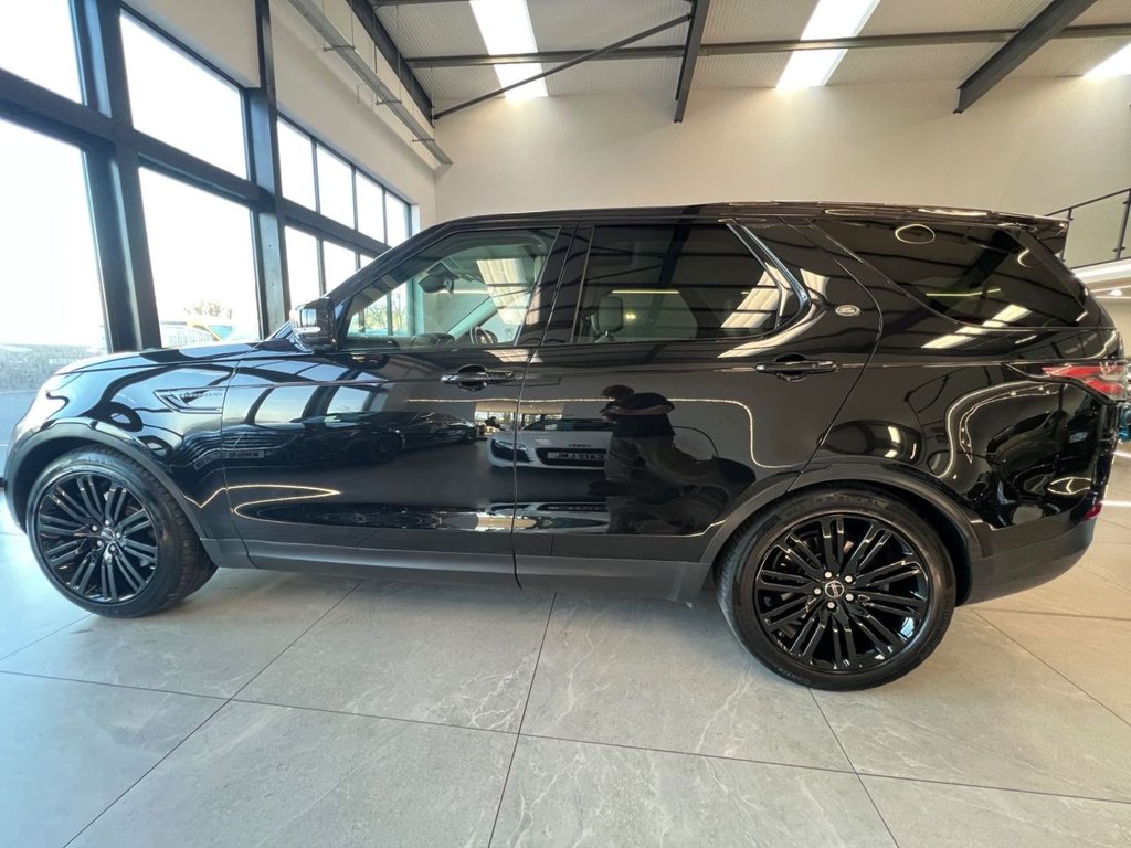 Used Land Rover Discovery 2017 for sale - 76685993: Photo 17