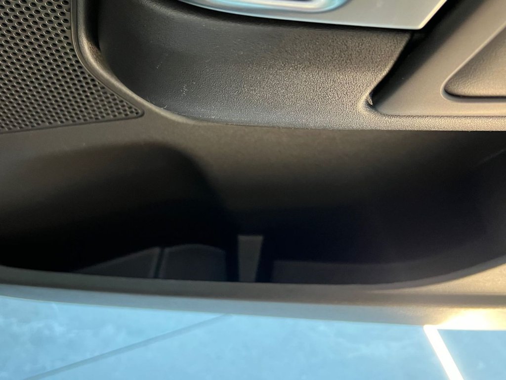 Used Land Rover Discovery 2017 for sale - 76685993: Photo 23