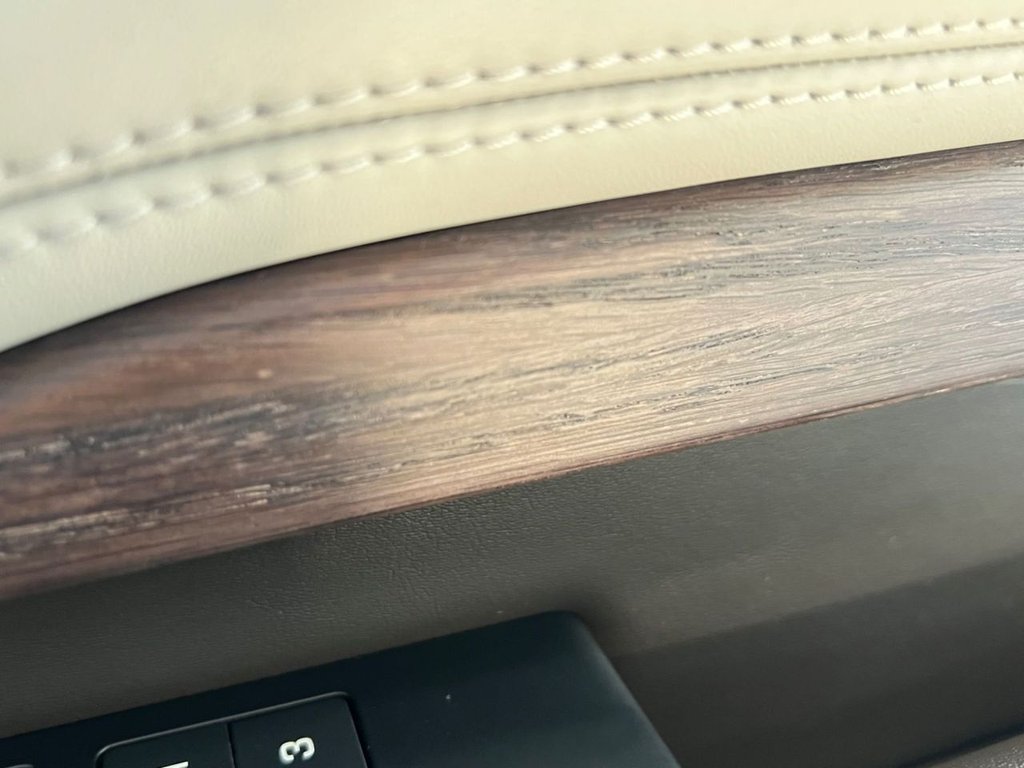 Used Land Rover Discovery 2017 for sale - 76685993: Photo 26