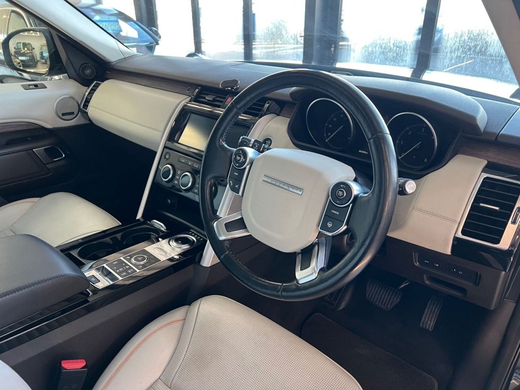 Used Land Rover Discovery 2017 for sale - 76685993: Photo 3