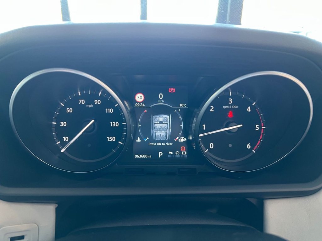 Used Land Rover Discovery 2017 for sale - 76685993: Photo 34