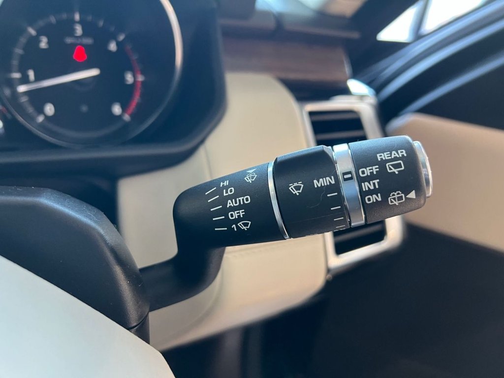 Used Land Rover Discovery 2017 for sale - 76685993: Photo 39