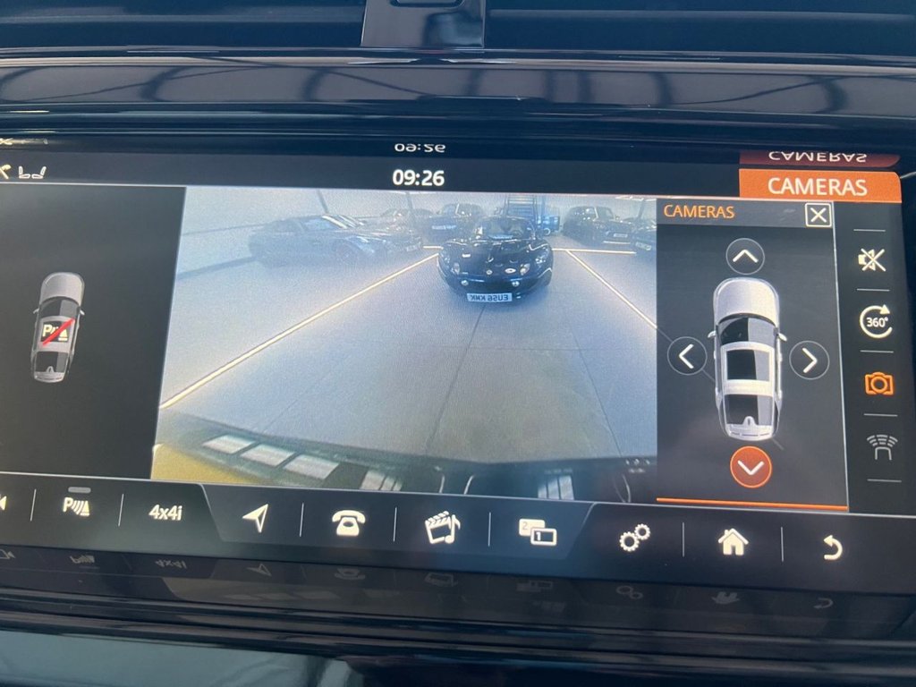 Used Land Rover Discovery 2017 for sale - 76685993: Photo 43