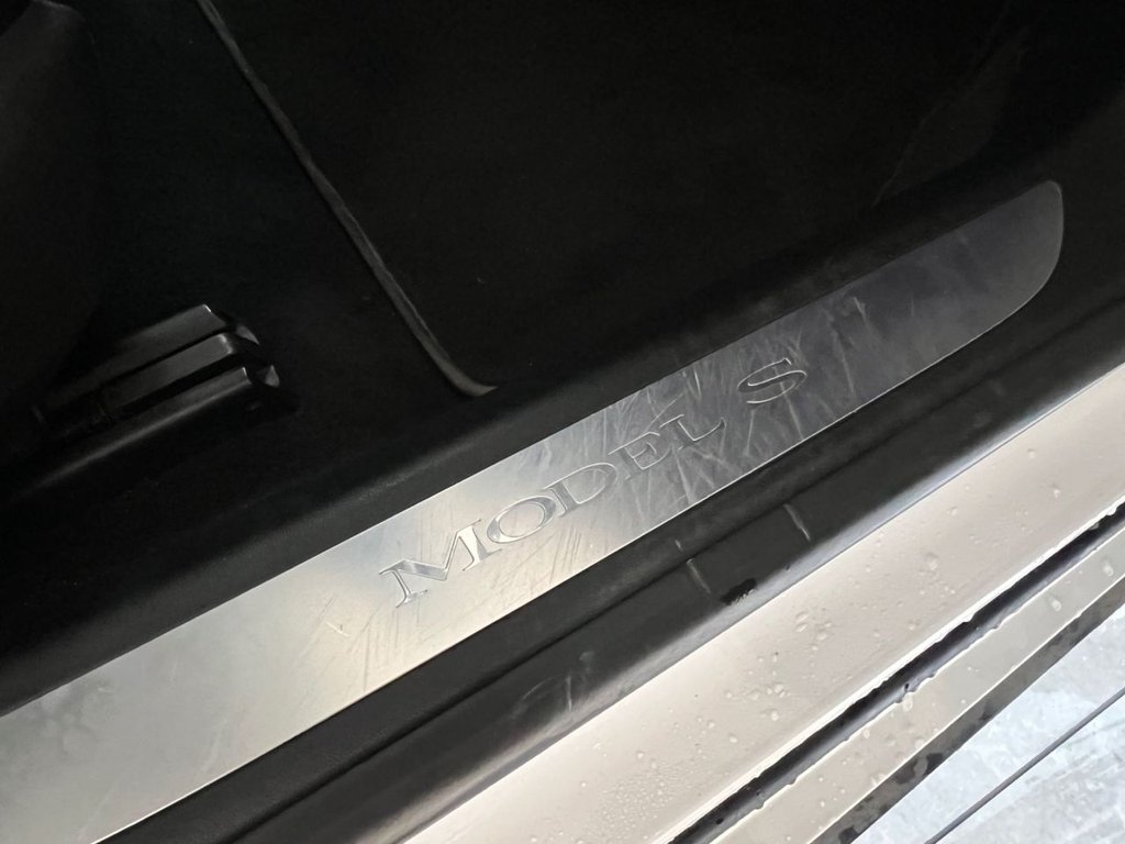 Used Tesla Model S 2016 for sale - 76509876: Photo 27