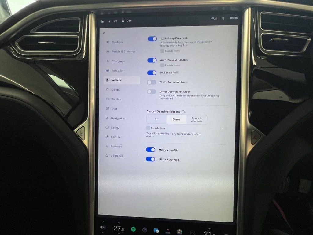 Used Tesla Model S 2016 for sale - 76509876: Photo 44